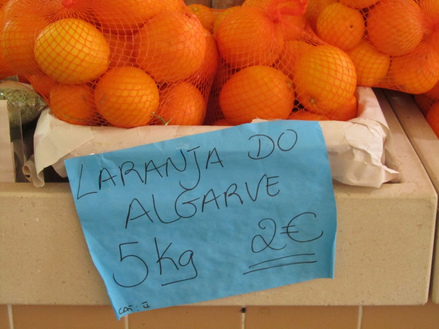 Oranges in a market